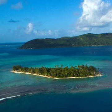 Celia Martin Photo 22