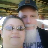 Christina Gore Photo 27