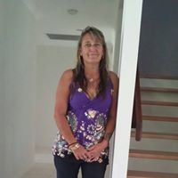 Lisa Metcalfe Photo 25