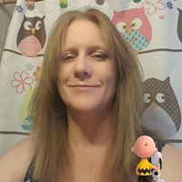 Amy Wills Photo 6