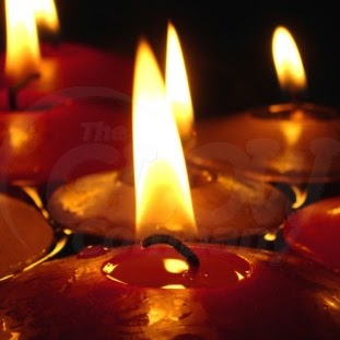 Christine Lloyd Photo 25