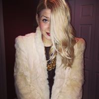 Anna Spence Photo 11