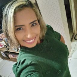Elizabeth Santos Photo 26