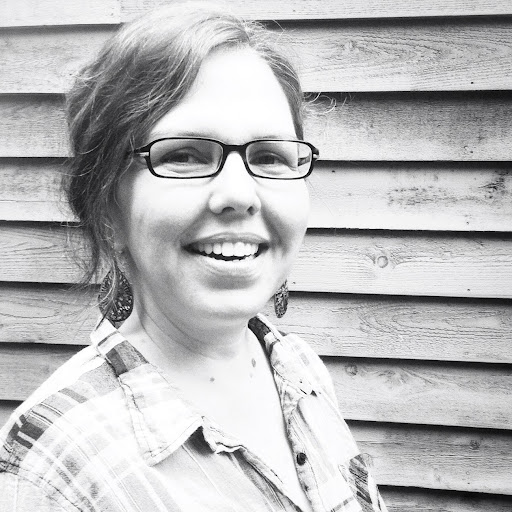 Julia Doughty Photo 9