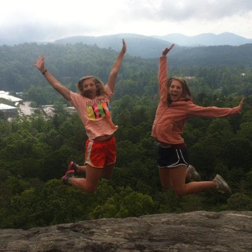 Carol Mathews Photo 30