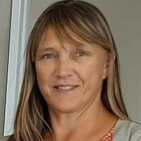 Julie Bradley Photo 15