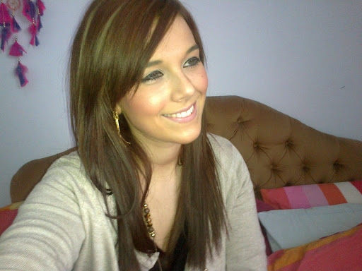 Sarah Tomlinson Photo 18