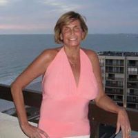 Suzanne Caldwell Photo 13