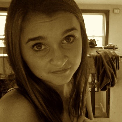 Victoria Cunningham Photo 38