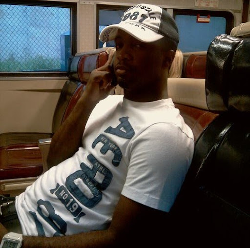 Randall Gordon Photo 43