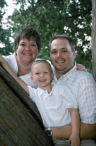 Kelly Sanderson Photo 29