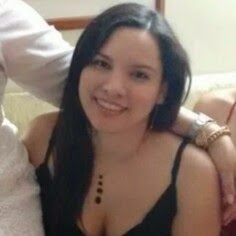 Jennifer Robles Photo 13