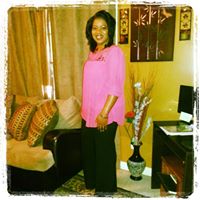 Alicia Warren Photo 30