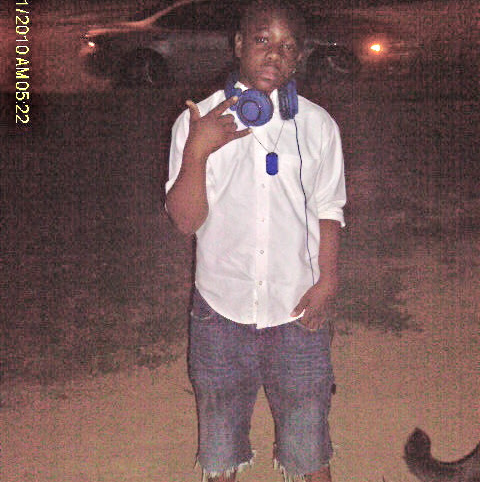 Gregory Mills Photo 41