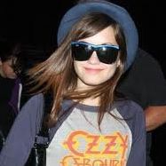 Sara Laughlin Photo 14