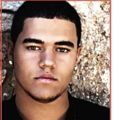 Sean Armstrong Photo 29