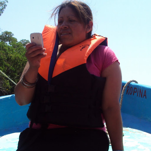 Wanda Robles Photo 4