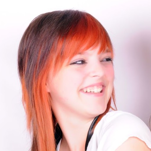 Kelly Morgan Photo 16