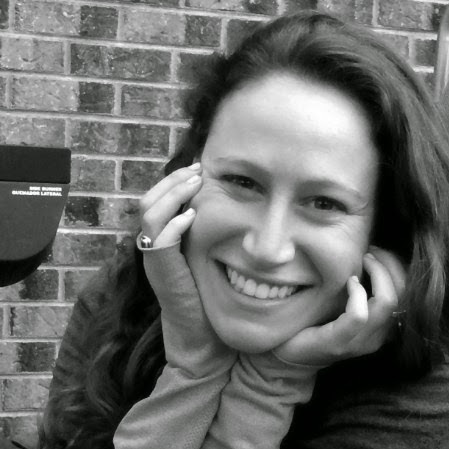 Elizabeth Moser Photo 33