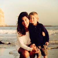 Sarah Garland Photo 27