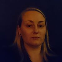 Erin Healey Photo 19