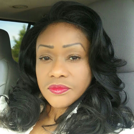 Crystal Calhoun Photo 30