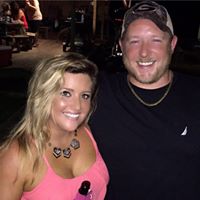 Hannah Lyons Photo 7