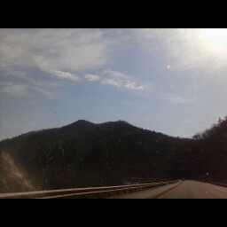 Lisa Underhill Photo 25