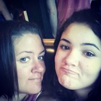 Samantha Henderson Photo 6