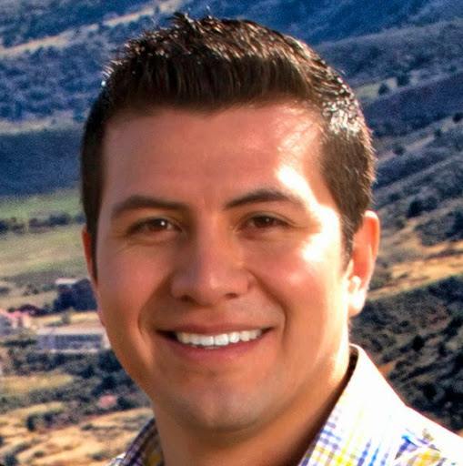 David Alvarado Photo 44