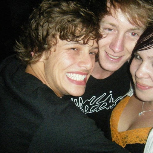 Sara Herbert Photo 6