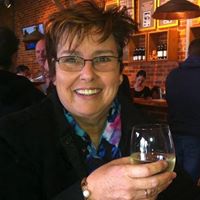 Vicki Williamson Photo 21