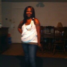 Latonya Moore Photo 13