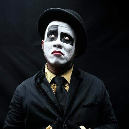 Michael Kinney Photo 8