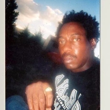 Ken Warren Photo 34