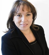 Elizabeth Gomez Photo 2