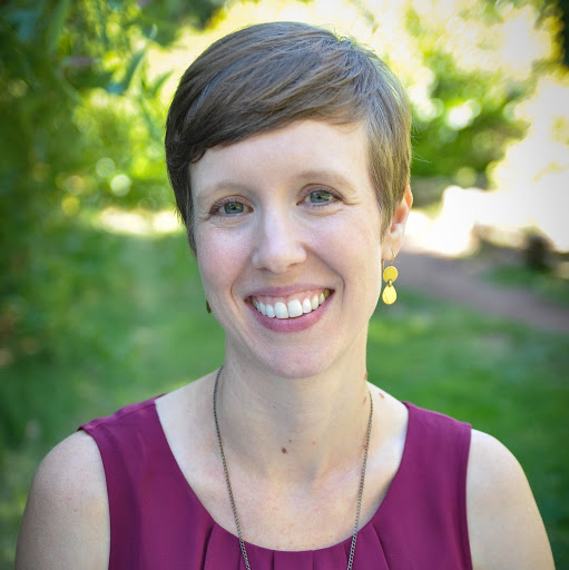 Sara Stephens Photo 31