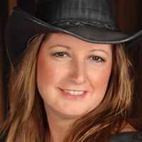 Donna Riley Photo 5