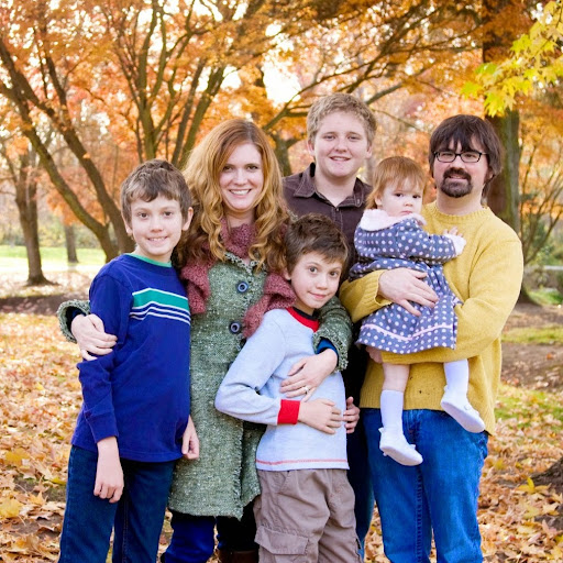 Nicole Cates Photo 29