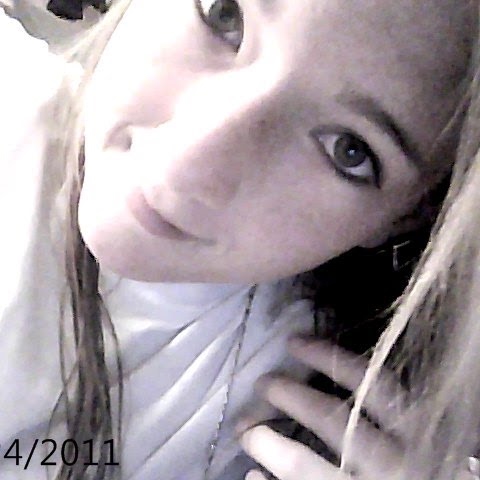 Carissa Davis Photo 17