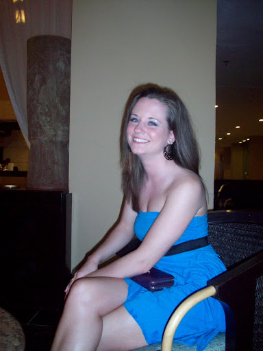 Sarah Tomlinson Photo 15