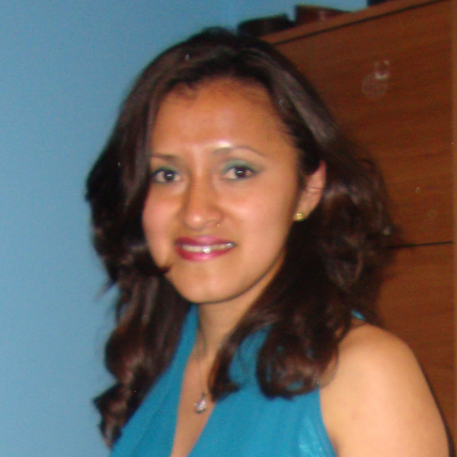 Elizabeth Paredes Photo 20