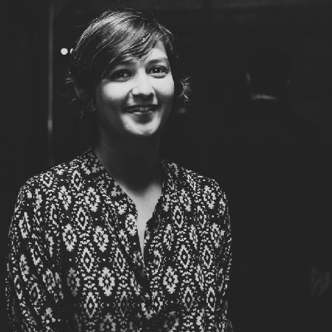 Alana Lowe Photo 18
