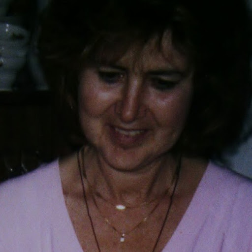 Cindy Howard Photo 34