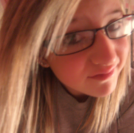 Brandi Martin Photo 19