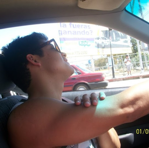 Erick Soto Photo 13