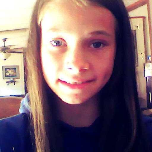 Alyssa Barber Photo 9
