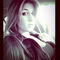 Stephanie Alvarez Photo 15