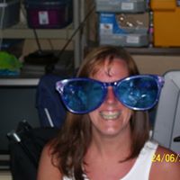 Traci Johns Photo 11