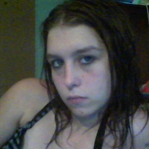 Sarah Skinner Photo 33